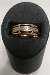 Золотое кольцо с бриллиантами 2,75 гр.