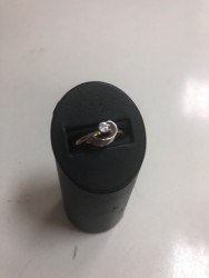 Золотое кольцо с бриллиантом 2,82гр