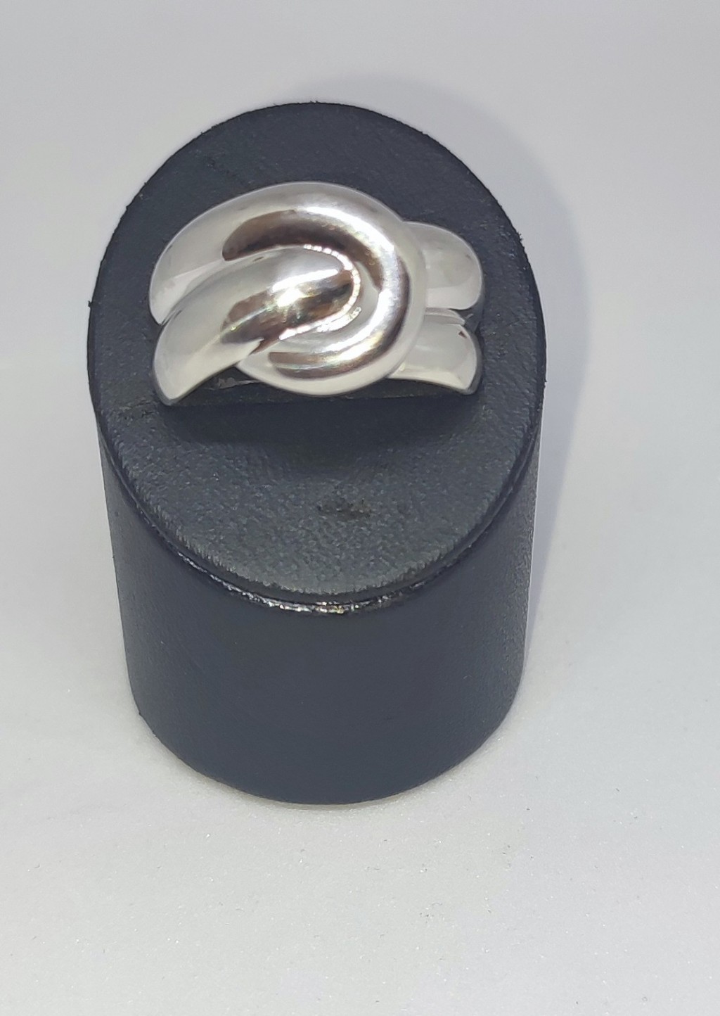 Серебряное кольцо 3,78 гр.