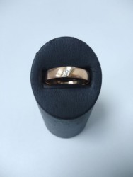 Золотое кольцо 1,78 гр