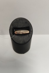 Золотое кольцо с бриллиантами 2,19 гр