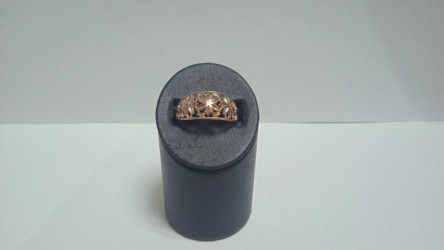 Золотое кольцо 1,95гр