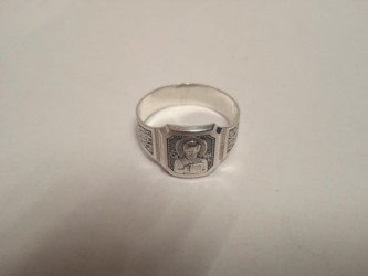 Серебряное кольцо 3,76 гр