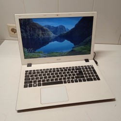 Ноутбук Acer ASPIRE E5-573