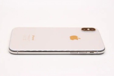 Смартфон Apple iPhone X 64 ГБ