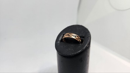 Золотое кольцо 1,54гр